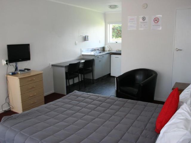 Standard Studio - kitchenette 